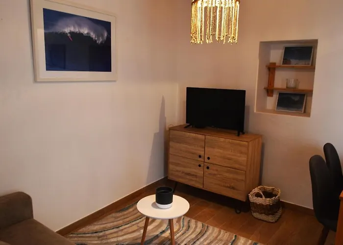 Porta 4 - Sitio Mare Baixa نازاريه